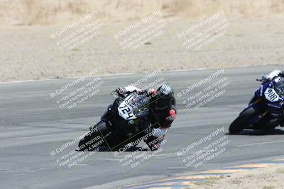 media/Apr-20-2025-CVMA (Sun) [[39090e8767]]/Race 16-Formula Middleweight/